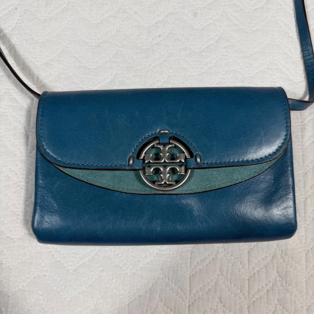 Tory‎ Burch Miller Wallet Crossbody Bag Women OS Teal Blue Leather Suede GUC